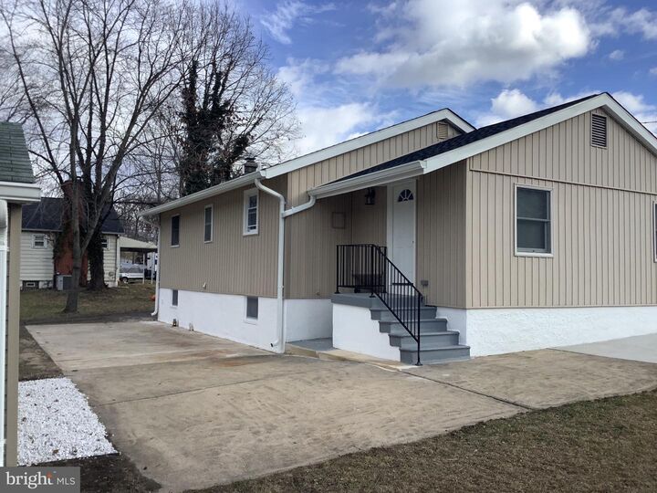 Property Photo:  7924 Oakdale Avenue  MD 21237 