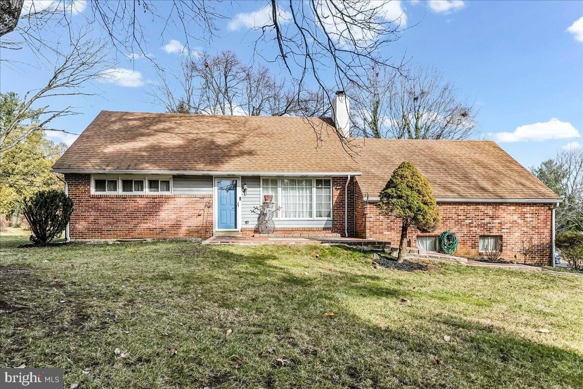 Property Photo:  3 Man O War Drive  PA 19063 