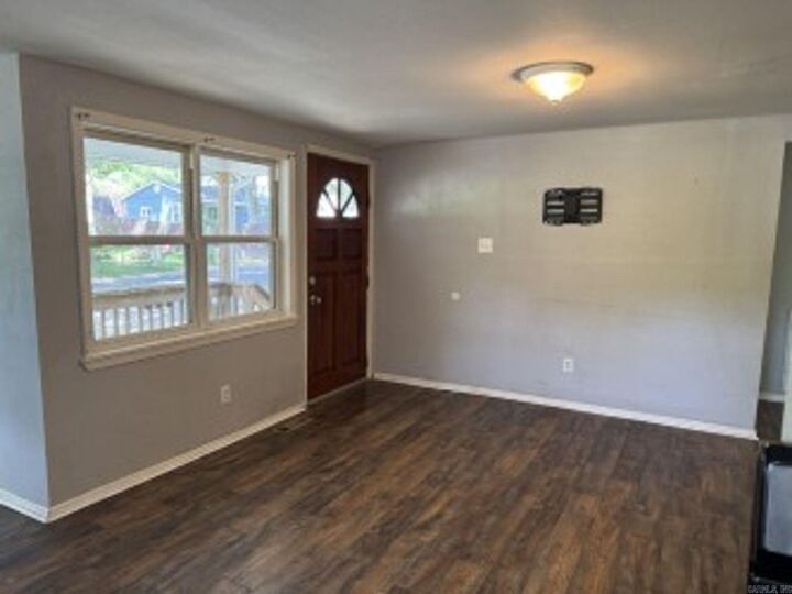 Property Photo:  411 Palmetto Street  AR 71901 