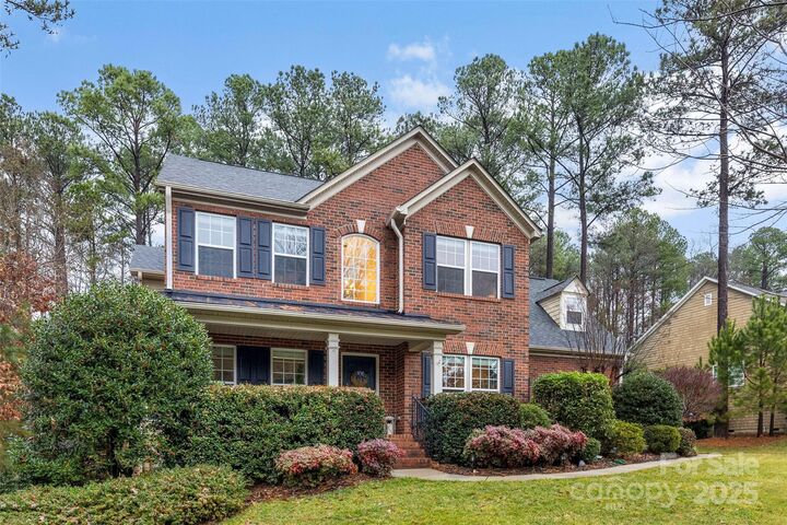 Property Photo:  401 Brookridge Drive  NC 28120 