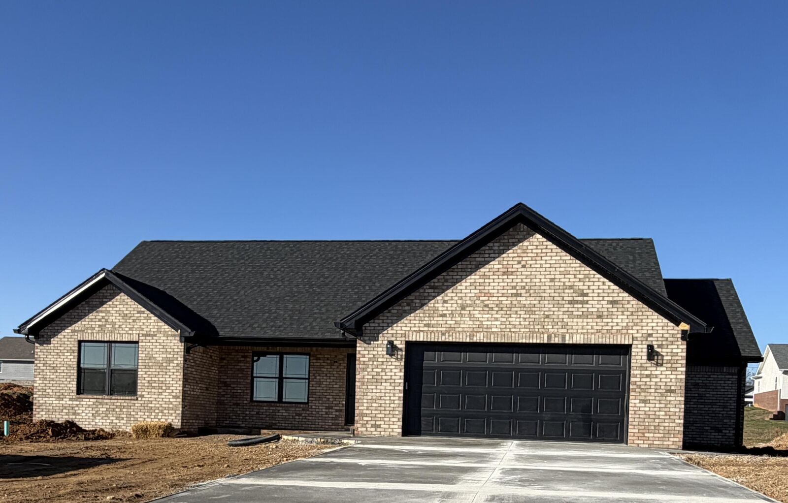 Property Photo:  148 Lone Oak Court  KY 42503 