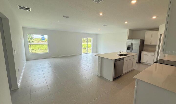 Property Photo: 2934 Pennachio Drive FL 33853