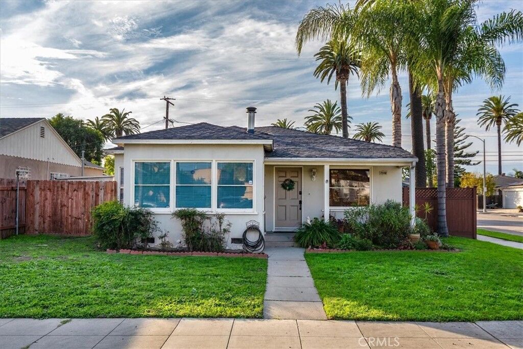 Property Photo:  2289 Golden Avenue Avenue  CA 90806 
