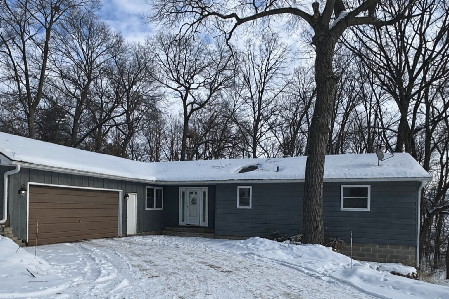 Property Photo:  17196 Dewes Road  MN 56401 