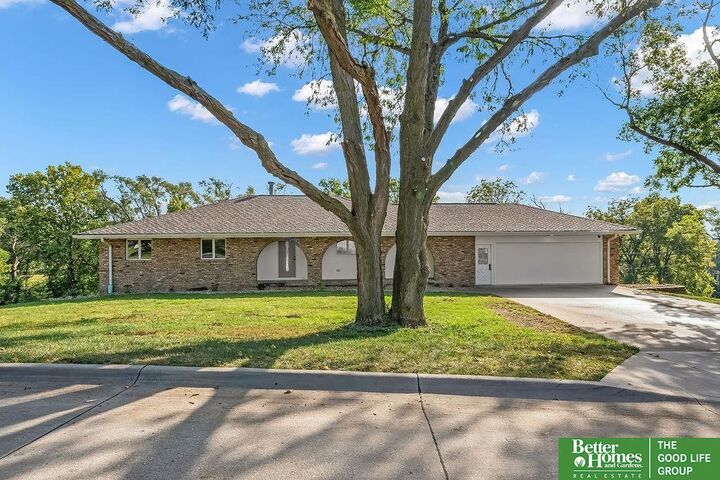 Property Photo:  7415 S 20 Street  NE 68147 