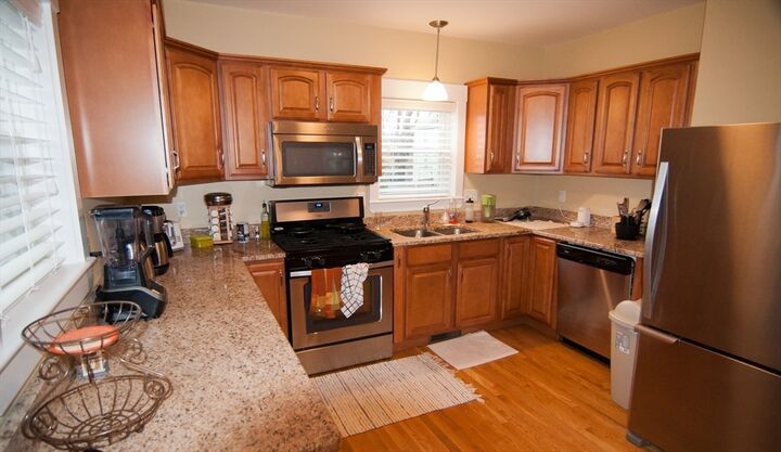 Property Photo:  10 Naviens Ln 1  MA 02453 