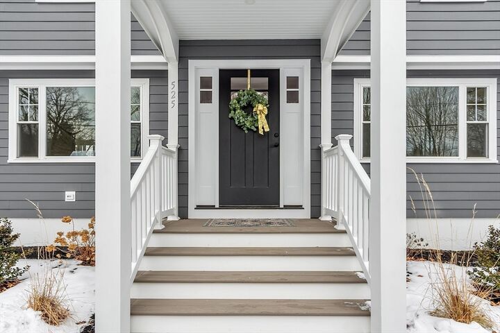 Property Photo:  525 Lindell Ave  MA 01453 