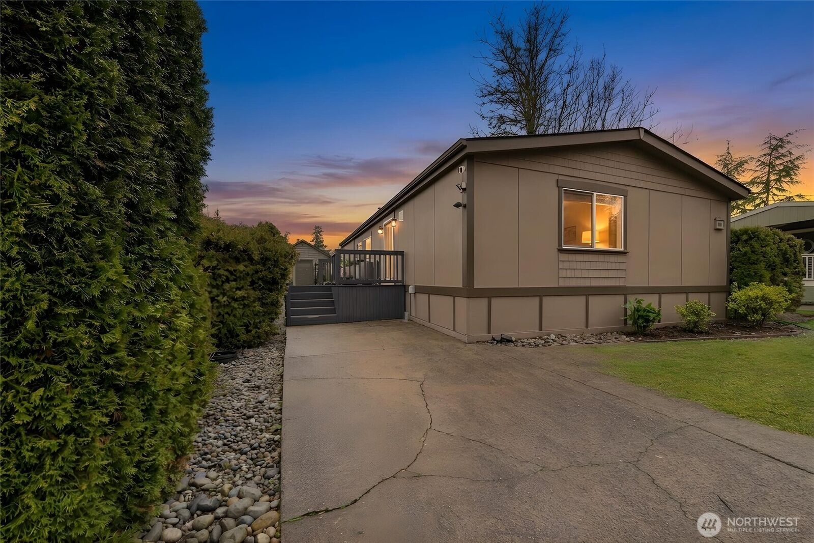 Property Photo:  31600  126th Avenue SE 86  WA 98092 