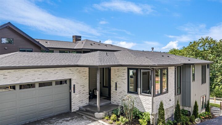 Property Photo: 4322 102nd Court NE WA 98033