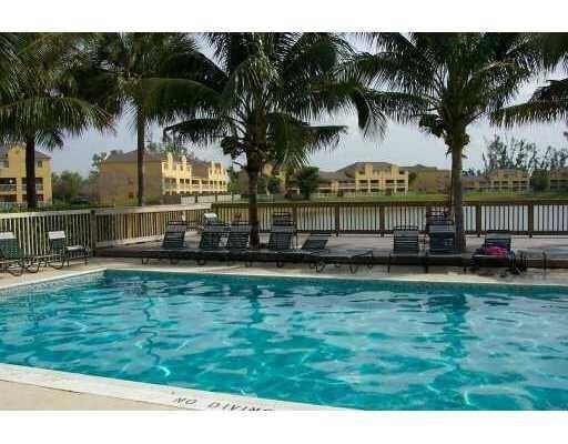 Property Photo:  5200 NW 31st Avenue C45  FL 33309 