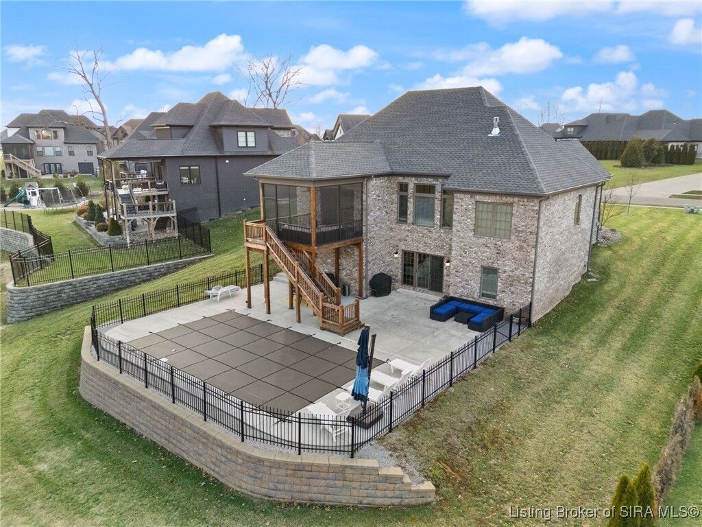 Property Photo:  120 Stable Way  IN 47130 