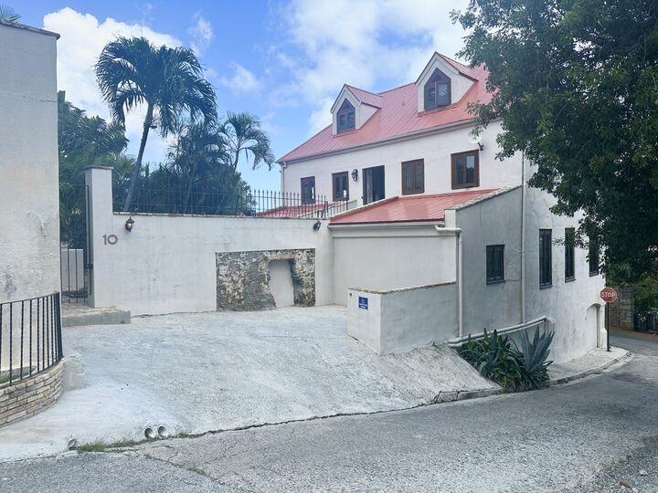 Property Photo: 2-C Church Street Ch VI 00820