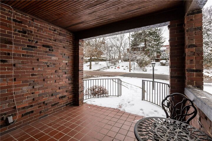 Property Photo:  2814 Graham Blvd  PA 15235 