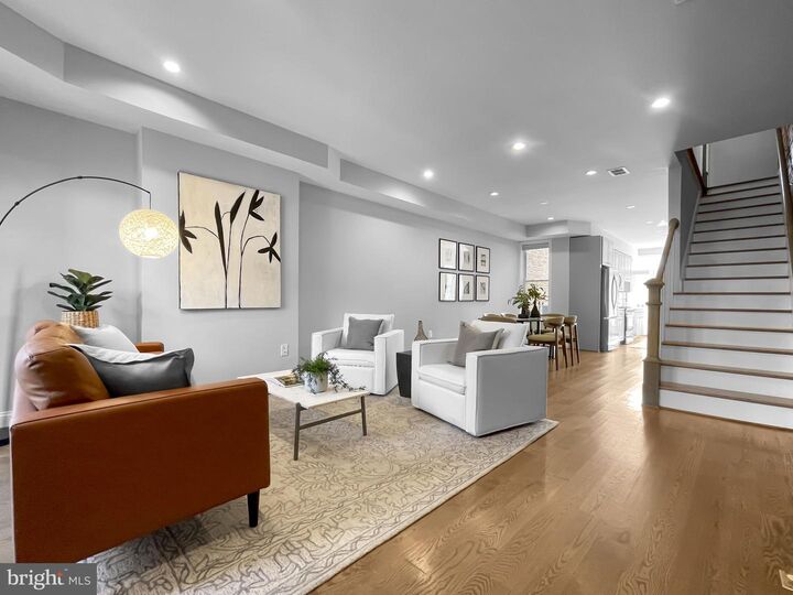 Property Photo:  1217 I Street NE  DC 20002 