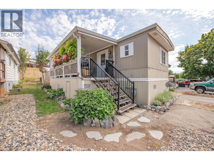 15401 Kalamalka Lake Road 3A — photo 1