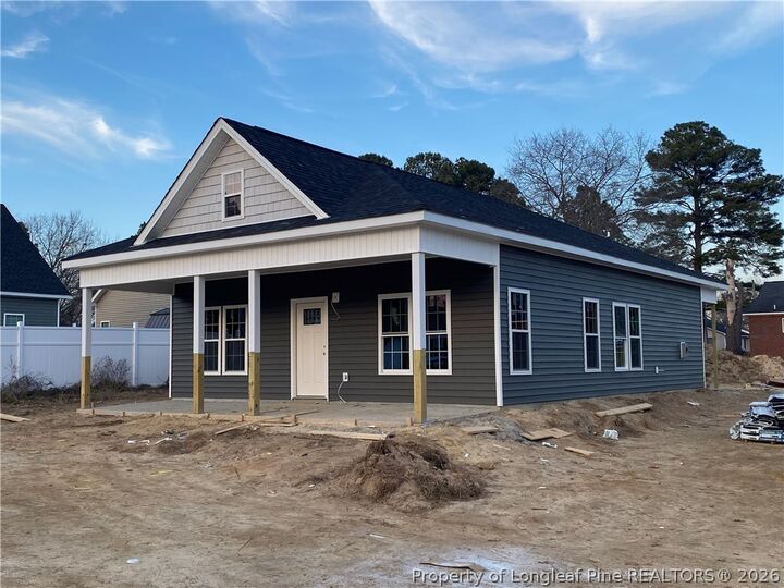 Property Photo:  804 Holmes Street  NC 28328 