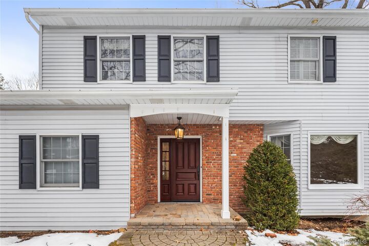 Property Photo:  12 Bell Court  NY 10901 