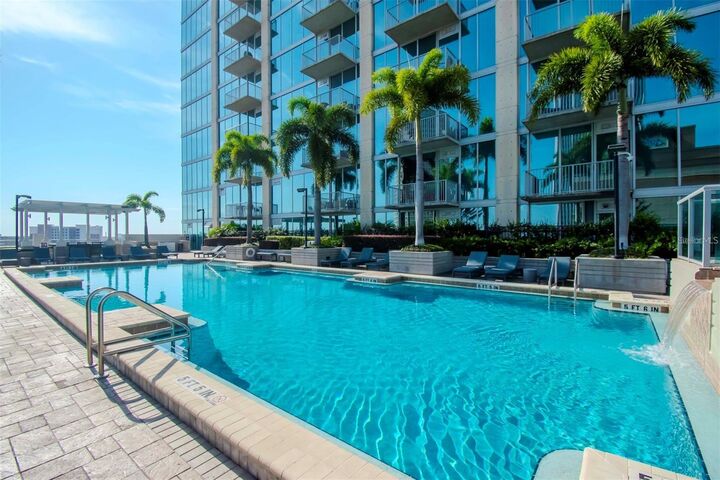 Property Photo:  777 N Ashley Drive 1809  FL 33602 