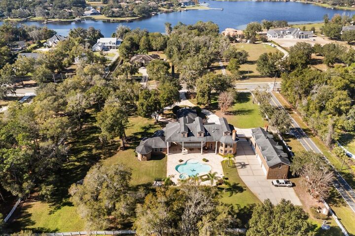 Property Photo:  1501 Lake Markham Road  FL 32771 