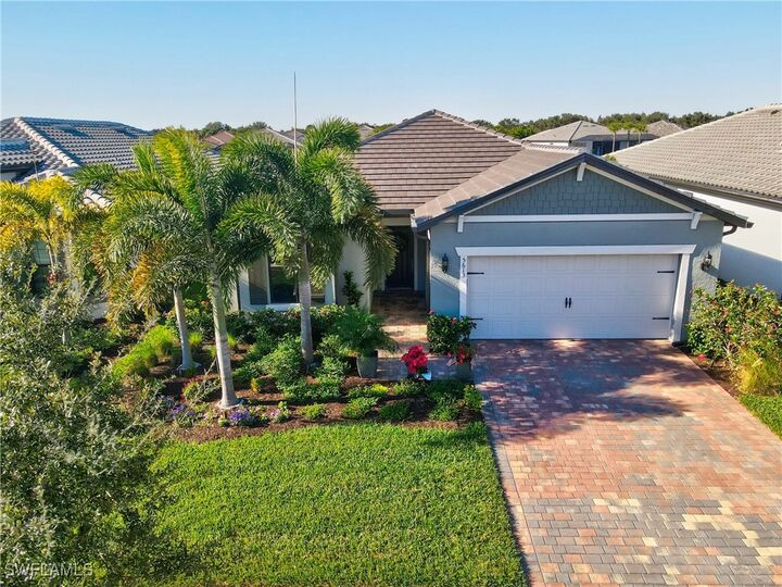 Property Photo:  5613 Celebration Drive  FL 34142 