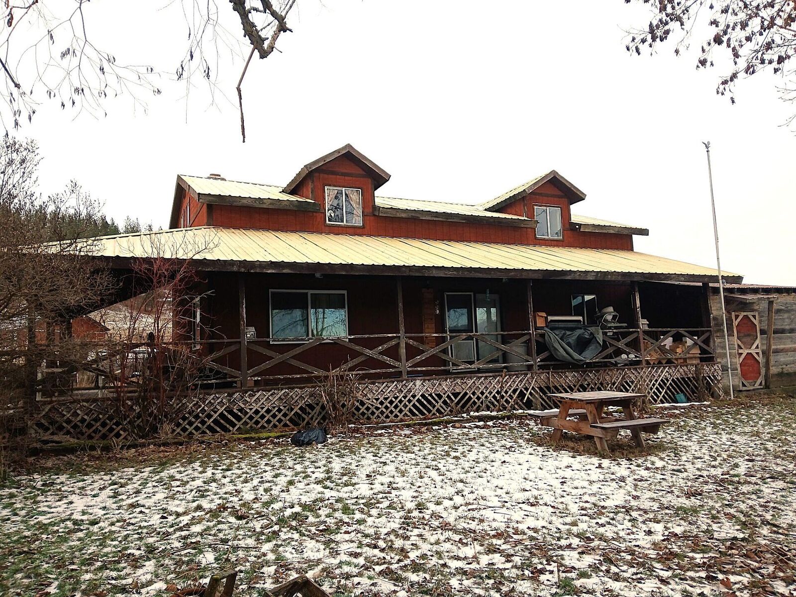 Property Photo: 789 Kitt Narcisse Rd WA 99114
