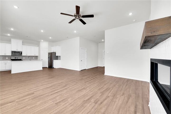 Property Photo:  485 W Branta Street  AR 72730 