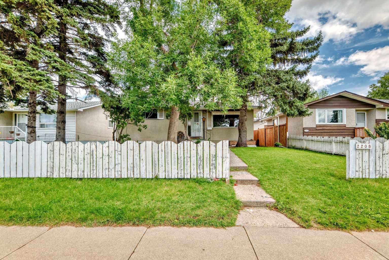 Property Photo: 2208 47 Street SE AB T2B 1L6