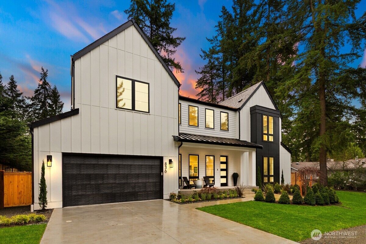 Property Photo:  836  130th Avenue NE  WA 98005 