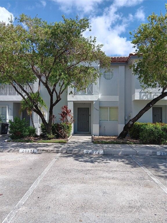 Property Photo:  20869 NW 2nd Street 1  FL 33029 