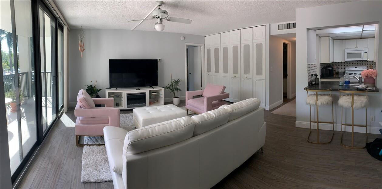 Property Photo:  1301 River Reach Drive 214  FL 33315 