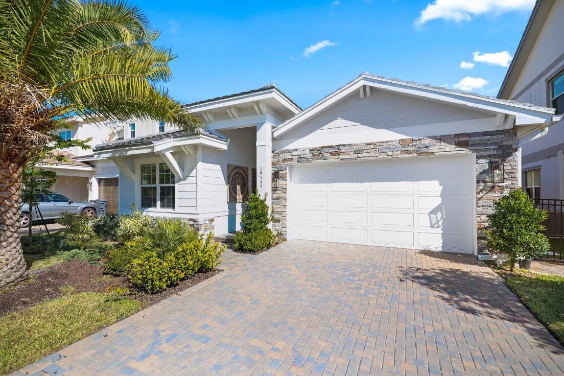 Property Photo:  19545 Broad Shore Walk  FL 33470 