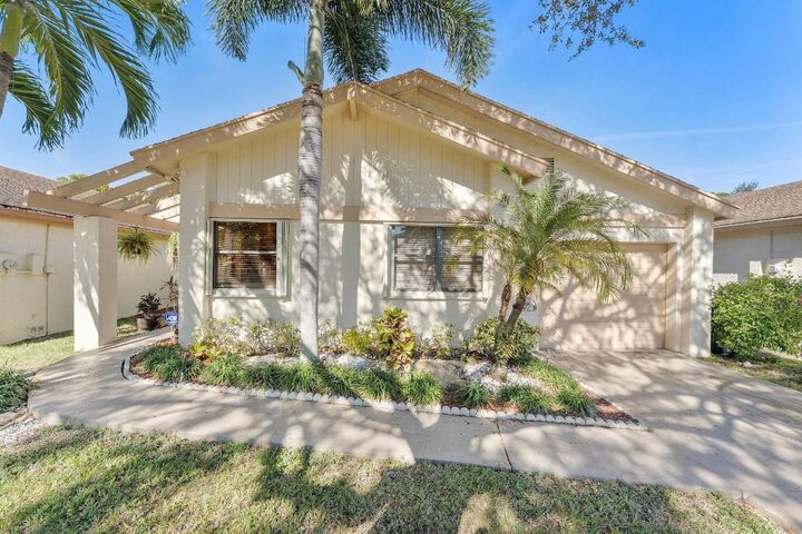 Property Photo: 4485 Cordia Circle FL 33066
