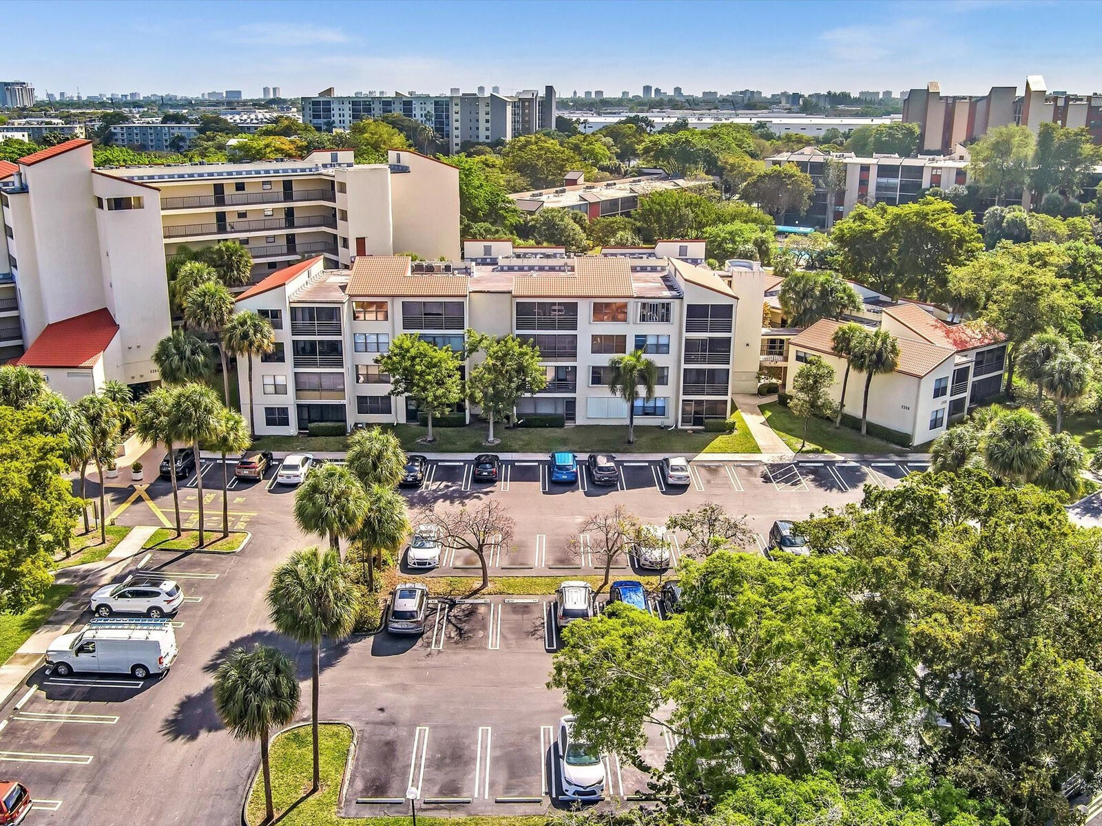 Property Photo:  2306 S Cypress Bend Drive 416  FL 33069 
