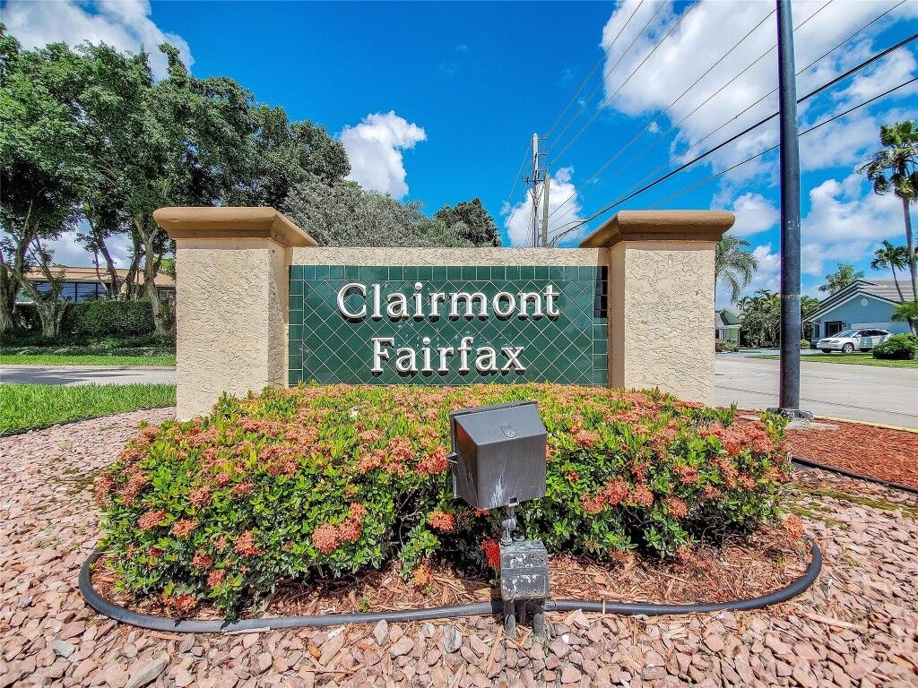 Property Photo:  10768 W Clairmont Circle 303  FL 33321 