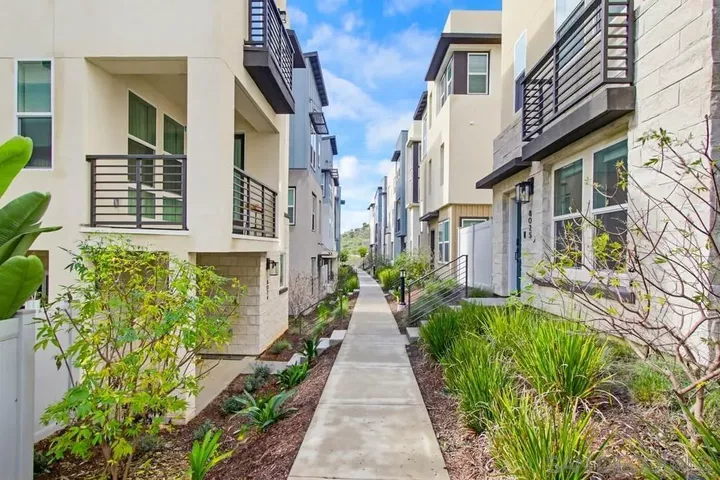 Property Photo:  8025 Silvercrest Way  CA 92126 