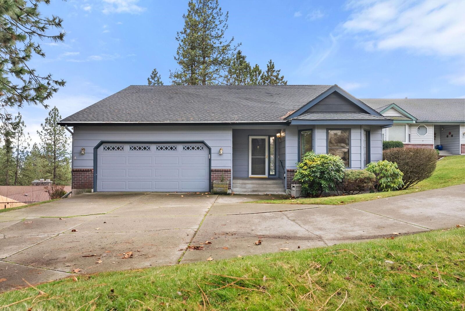 Property Photo:  8930 E Boardwalk Ln  WA 99212-1651 