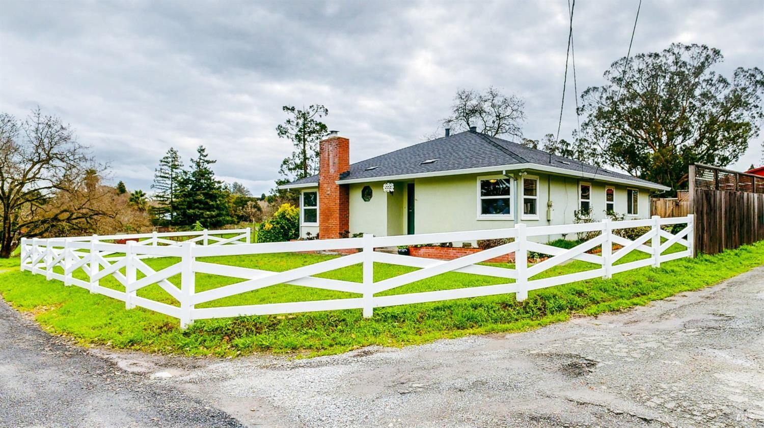 Property Photo: 599 Cleveland Avenue CA 94952