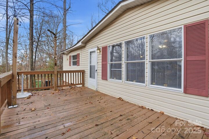 Property Photo: 5268 Montana Circle NW NC 28027