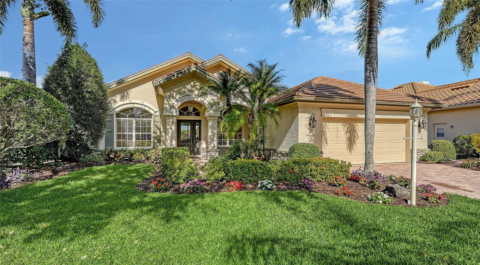 Property Photo:  6619 Waters Edge Way  FL 34202 