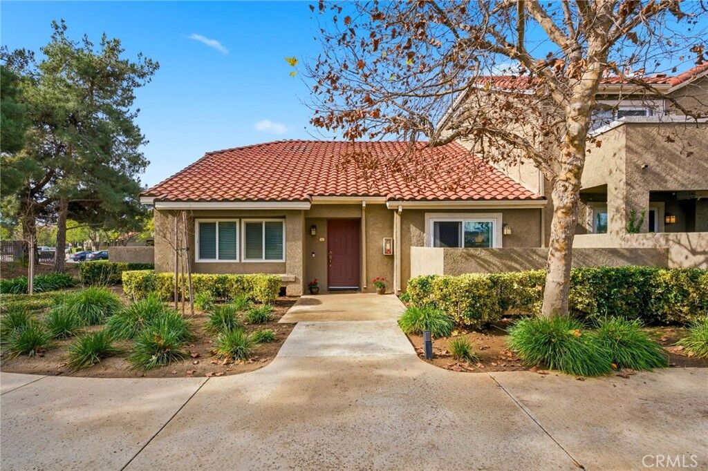 Property Photo:  200 E Alessandro 94  CA 92508 