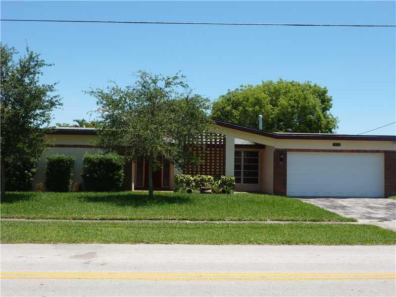 Property Photo:  2170 NW 82nd Terrace  FL 33322 