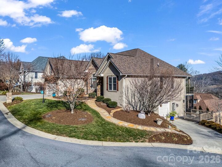 Property Photo:  71 Carriage Highlands Court  NC 28791 