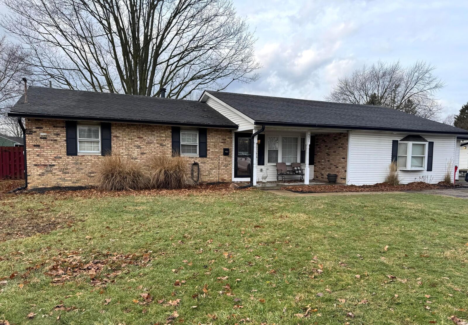 Property Photo:  221 N Main Street  OH 43140 