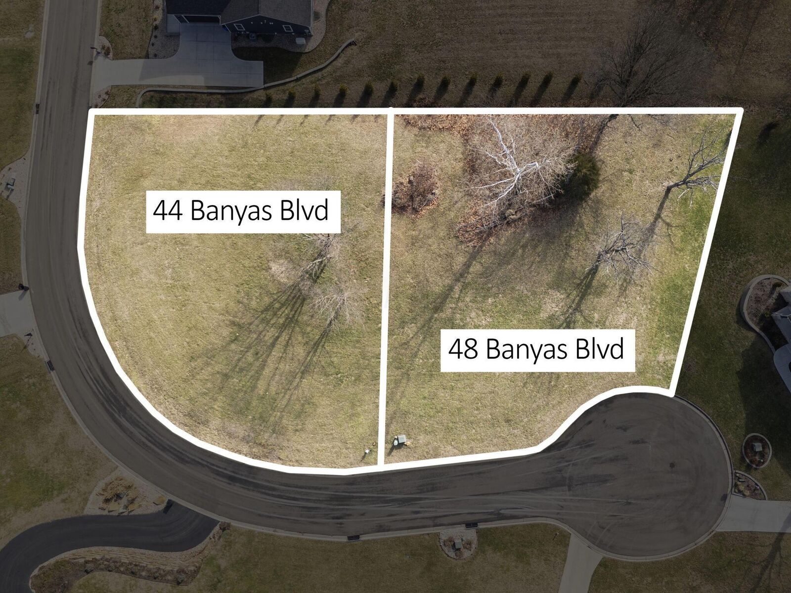 Property Photo: 44 Banyas Boulevard OH 45601