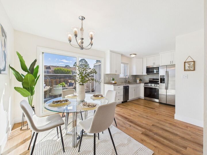 Property Photo:  8 Park Ct  CA 94803 