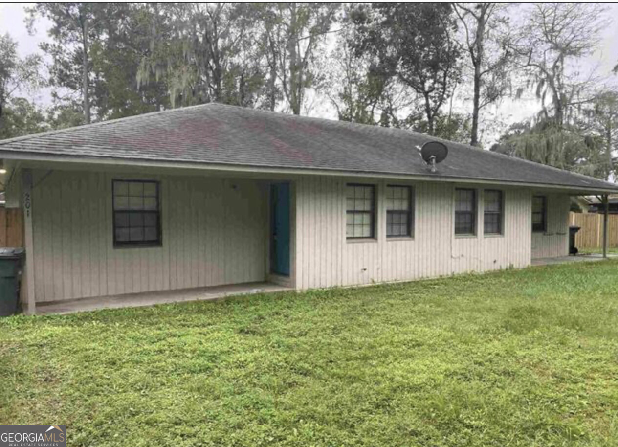 Property Photo:  201 W Sherrard Avenue Apt A  GA 31548 