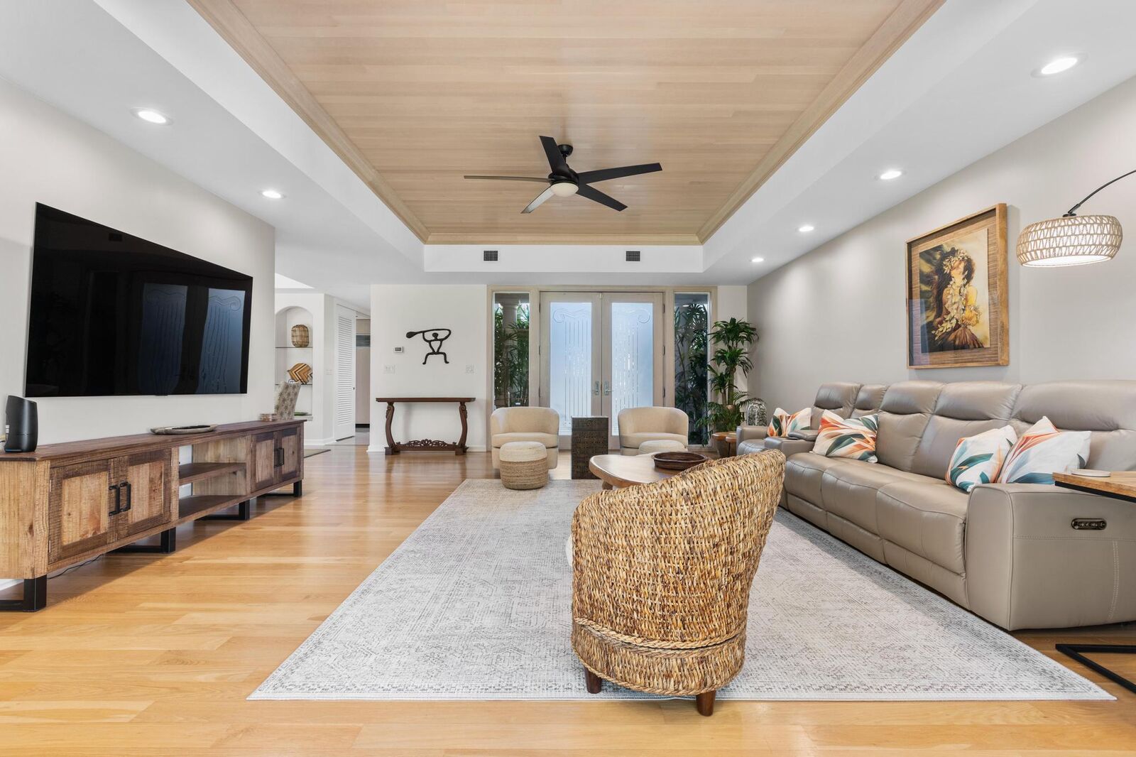 Property Photo: 68-1375 Pauoa Rd M4 HI 96743