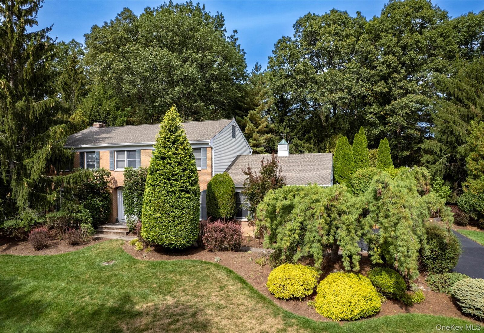 Property Photo:  163 W Park Avenue  NY 10965 