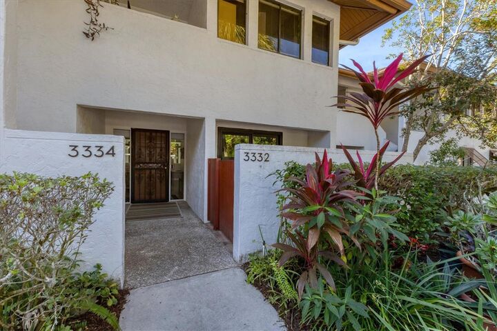 Property Photo:  3332 Thornwood Road 3332  FL 34231 