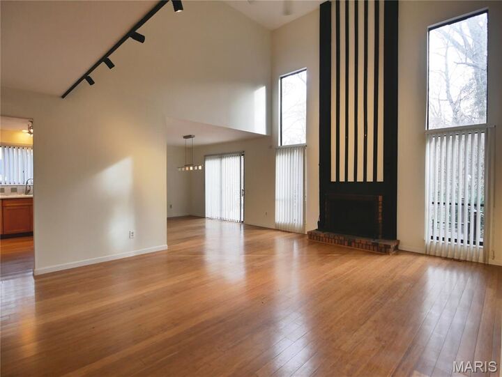 Property Photo:  3652 Knollstone Drive  MO 63135 